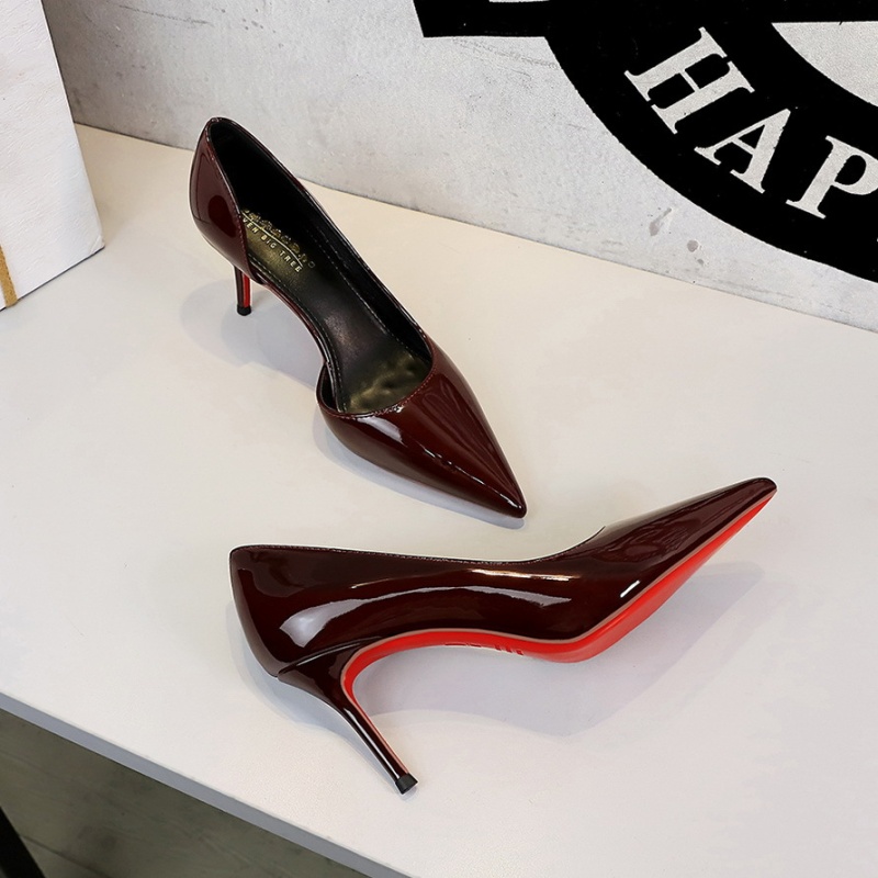 European style pointed shoes patent leather high-heeled shoes