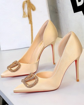 Hollow rhinestone buckle low France style shoes