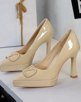 Fashion pointed shoes low European style platform for women