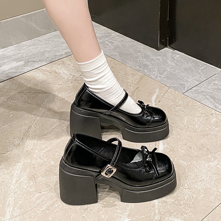 Lady small shoes thick square head high-heeled shoes