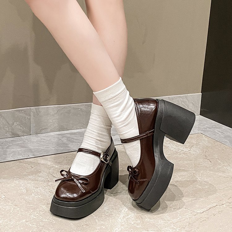 Lady small shoes thick square head high-heeled shoes