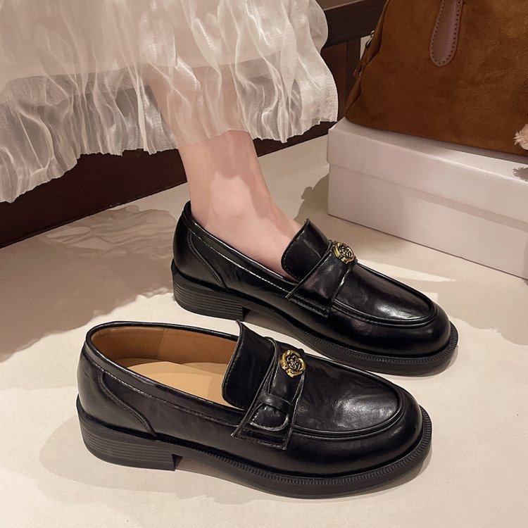 Casual small shoes France style lazy shoes for women