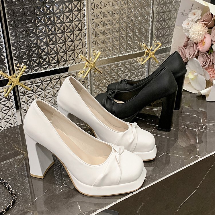 Low shoes France style high-heeled shoes