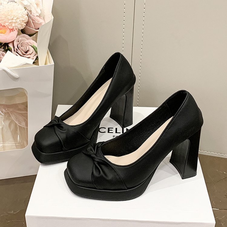 Low shoes France style high-heeled shoes