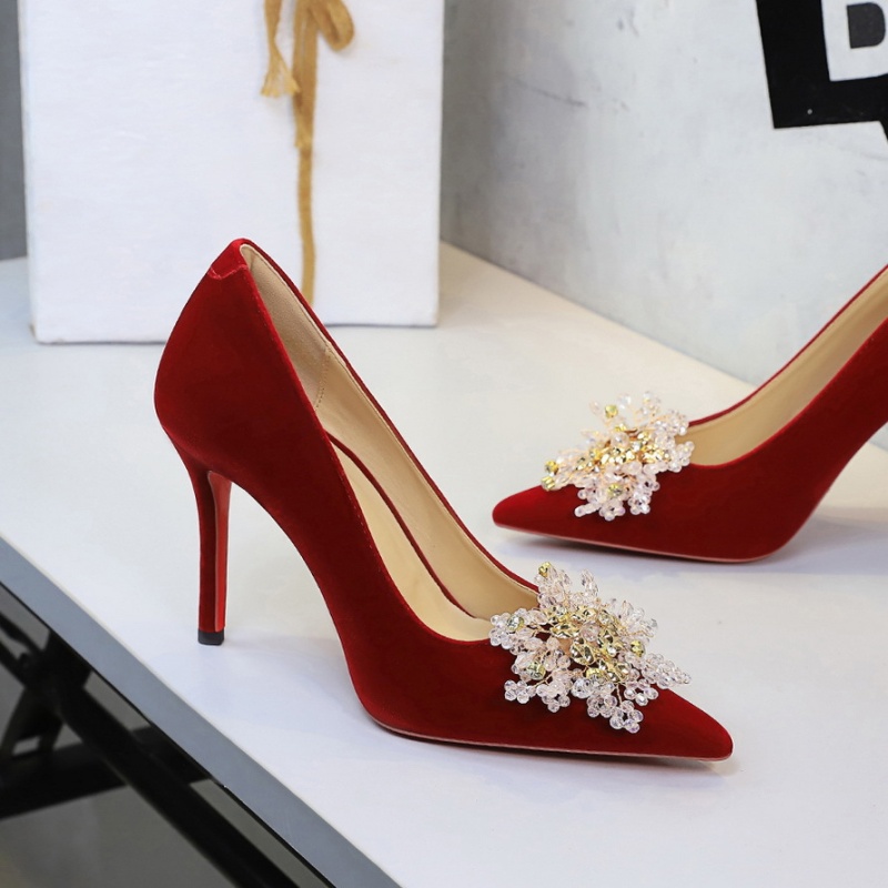 Low red high-heeled shoes fine-root shoes for women