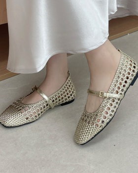 Hollow shoes wears outside flattie for women