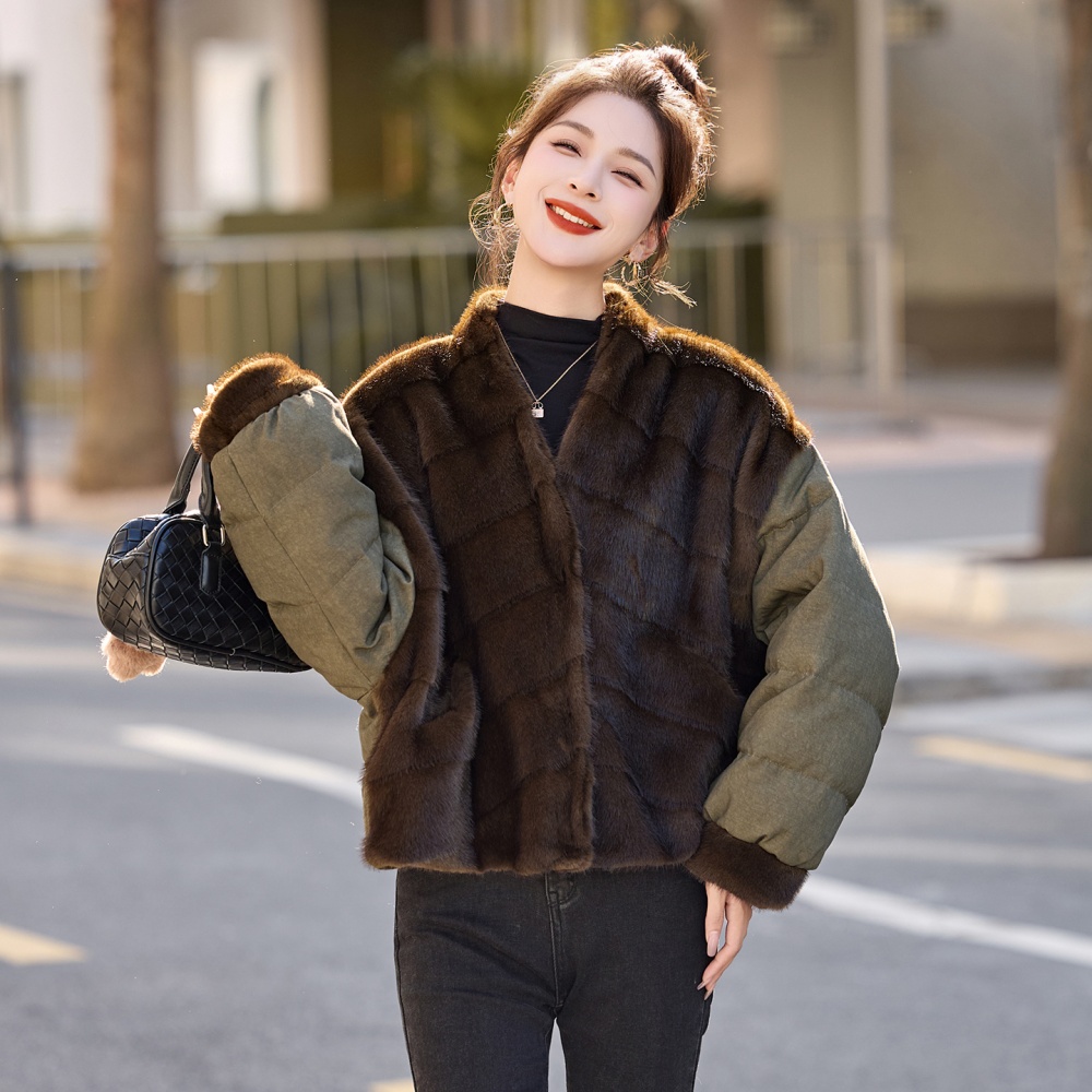 Fashionable fashion stitching mink hair down coat
