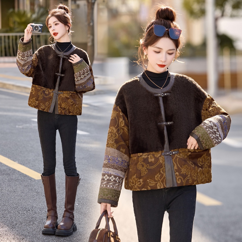 Embroidery fashion jacquard down coat