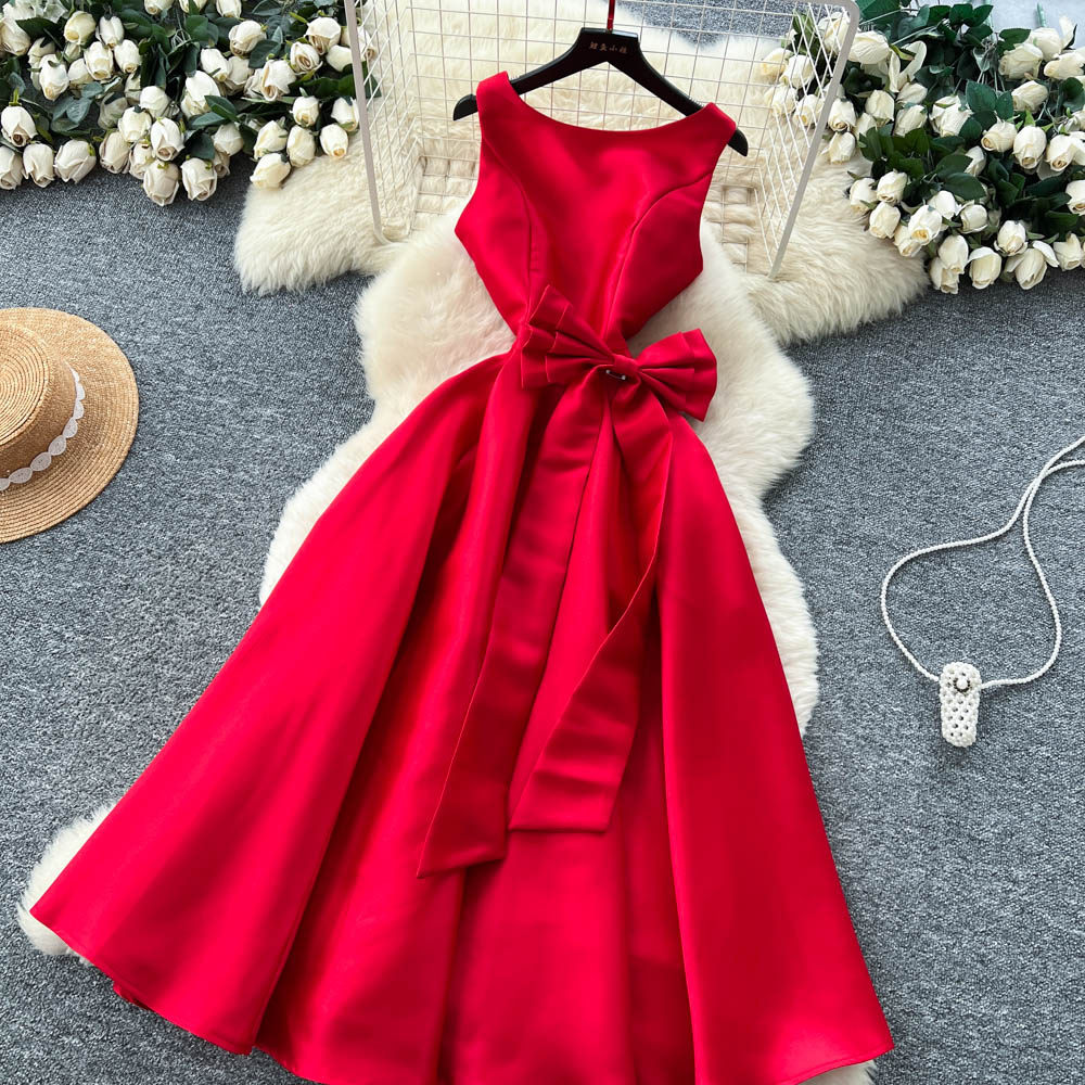 Elegant pinched waist A-line sleeveless dress for women