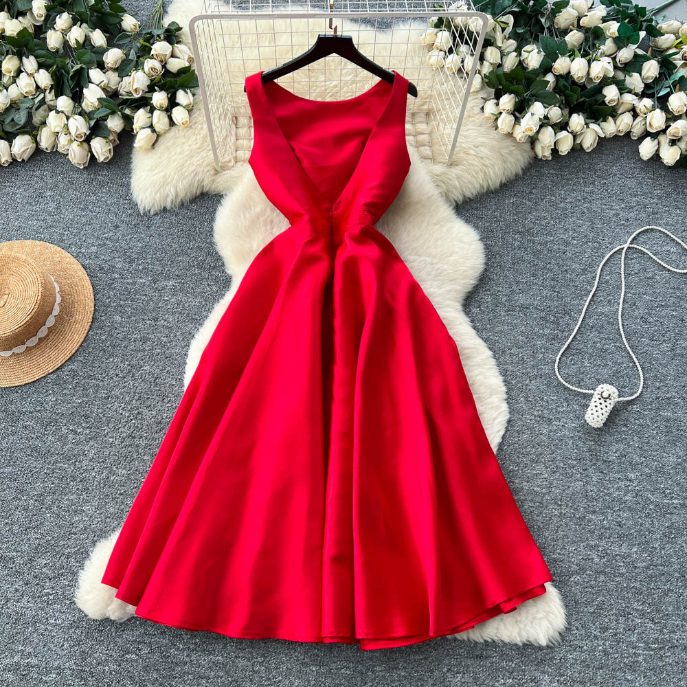 Elegant pinched waist A-line sleeveless dress for women