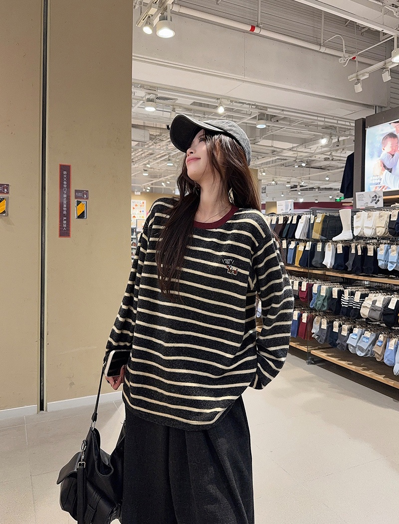 Stripe round neck tops plush lace bottoming shirt for women