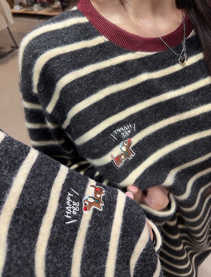 Stripe round neck tops plush lace bottoming shirt for women