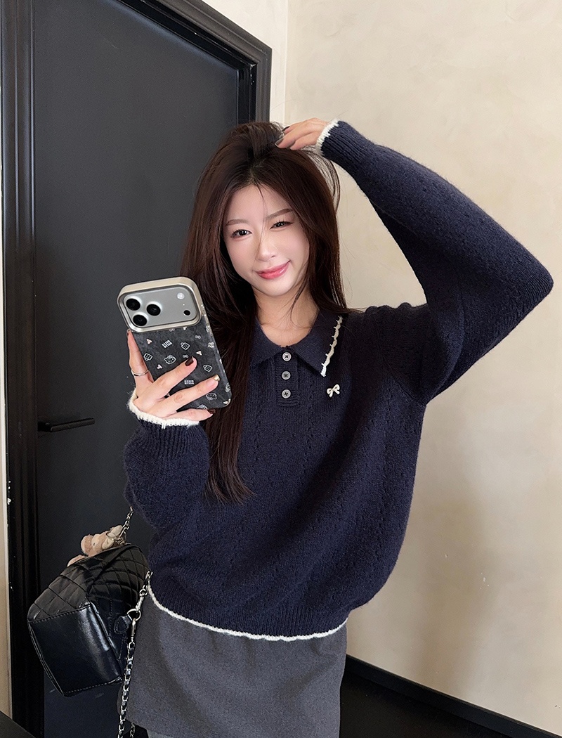 Loose embroidered flowers autumn and winter sweater