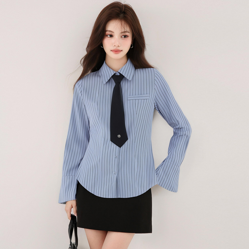 College style long sleeve with tie tops blue spring shirt