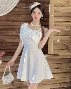 Bottoming short sleeve lotus leaf edges shoulder dress