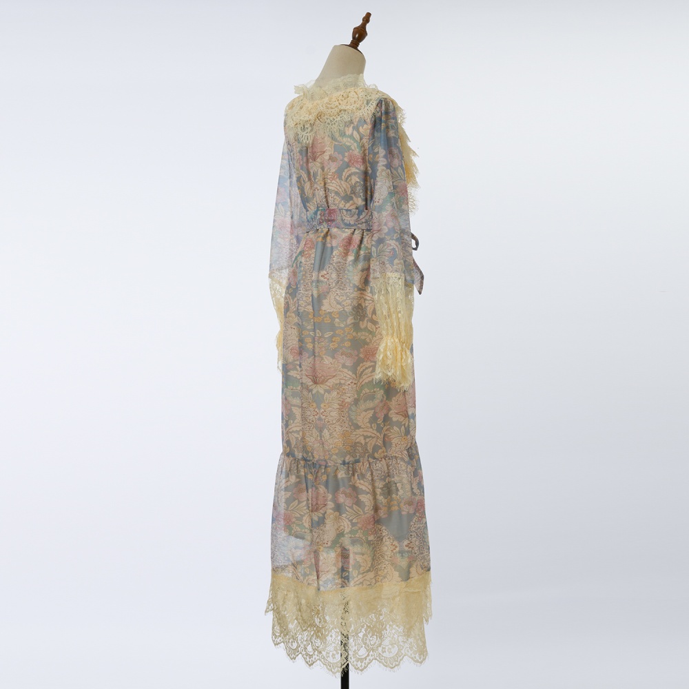 Printing slim pinched waist lace long dress