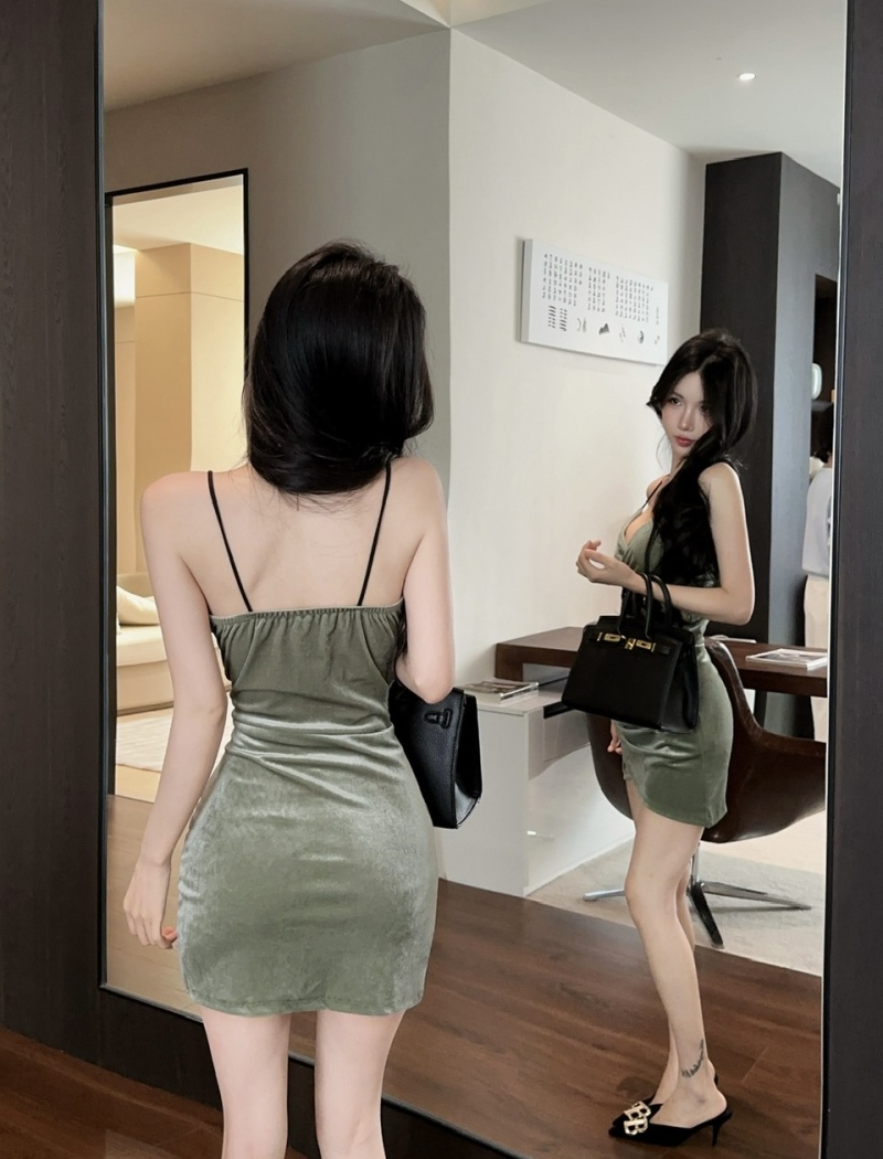 Bottoming golden velvet package hip sling short elasticity dress