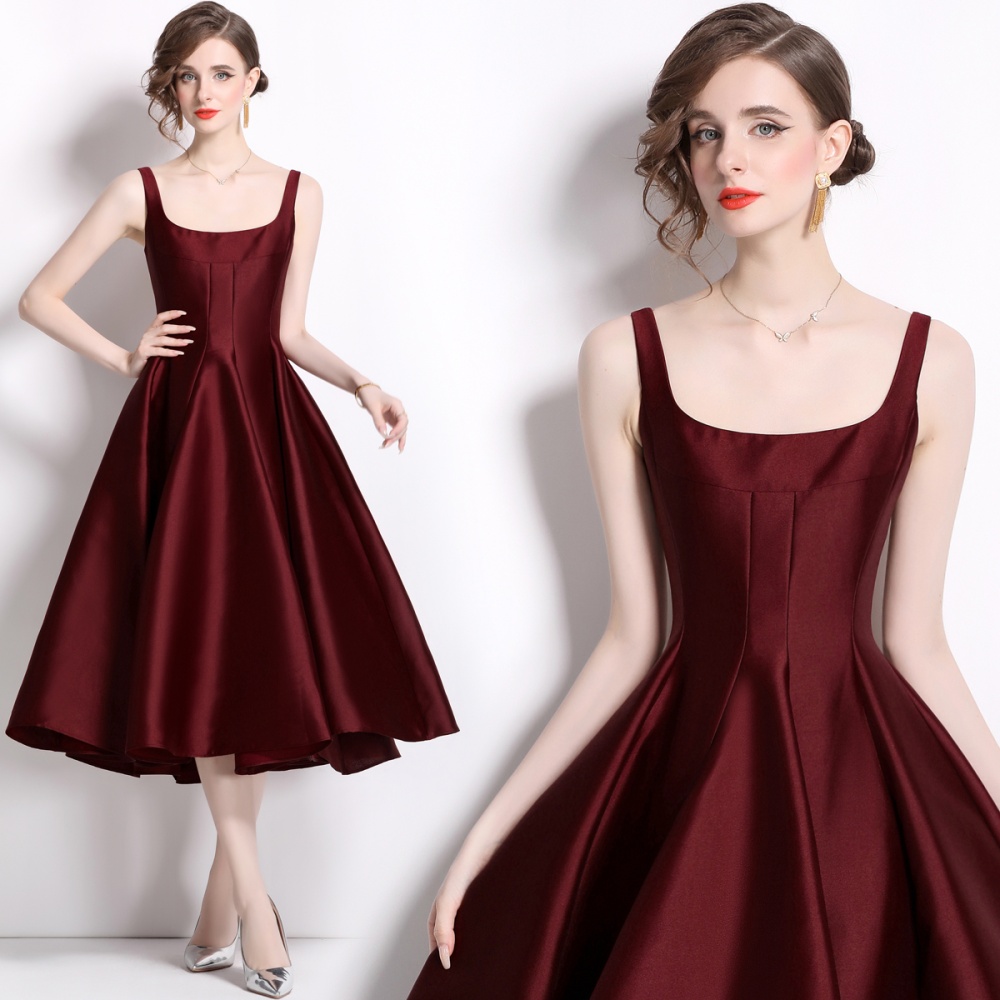 Slim maroon sling pinched waist dress
