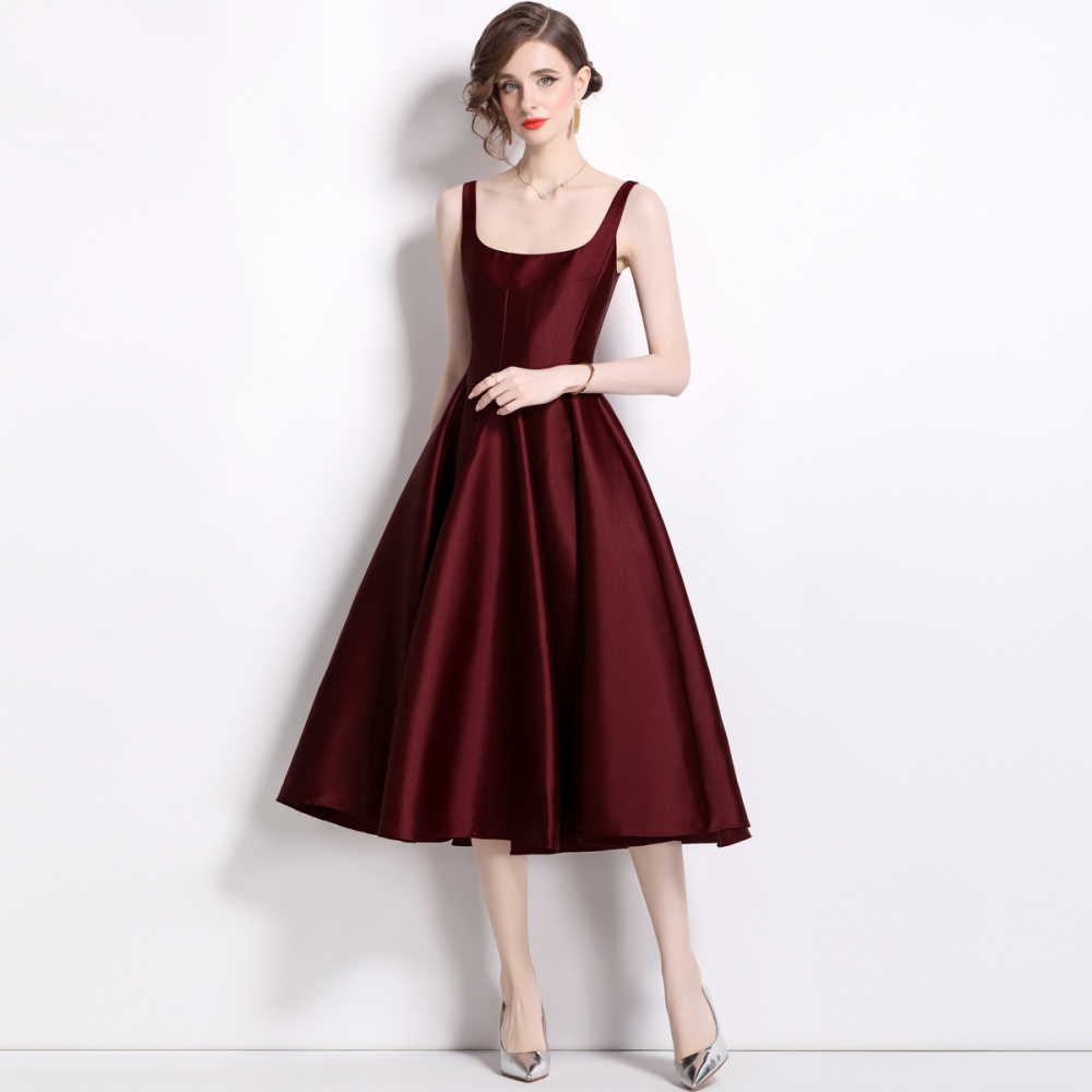 Slim maroon sling pinched waist dress