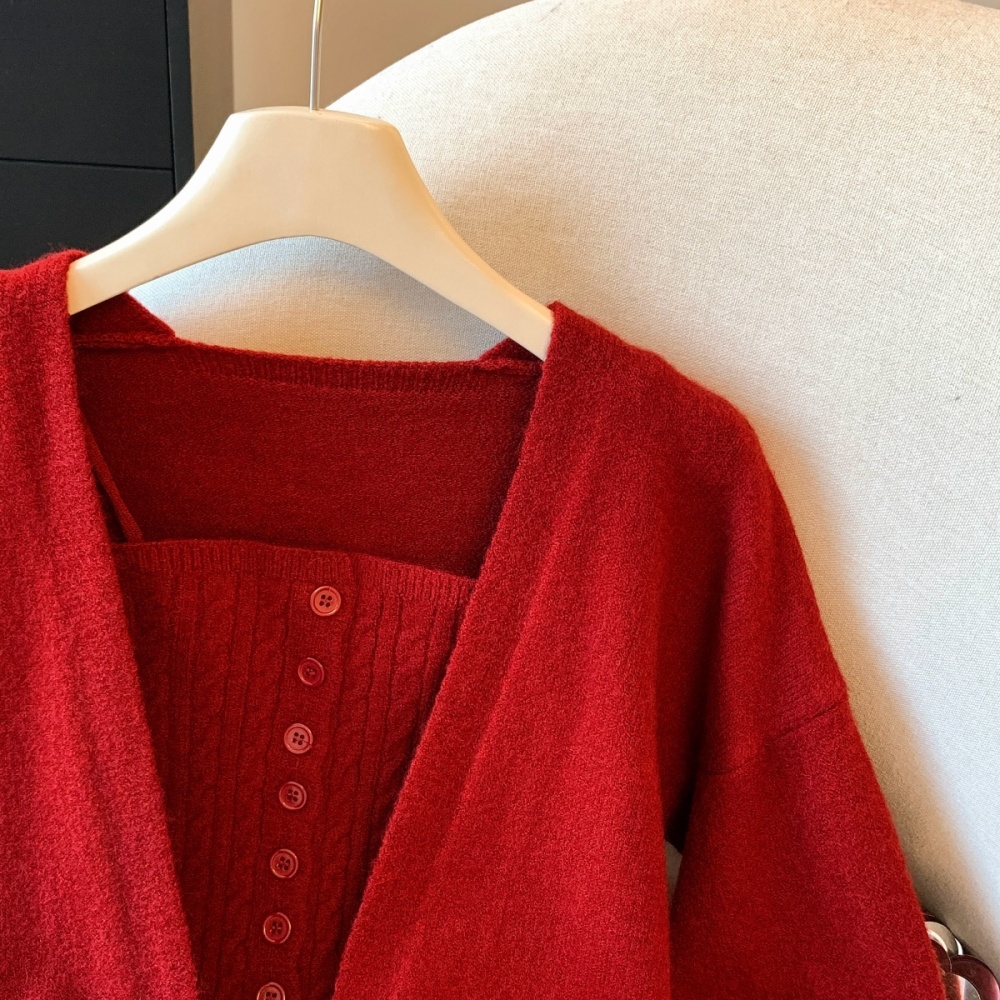 Long sleeve knitted coat twist white vest a set for women