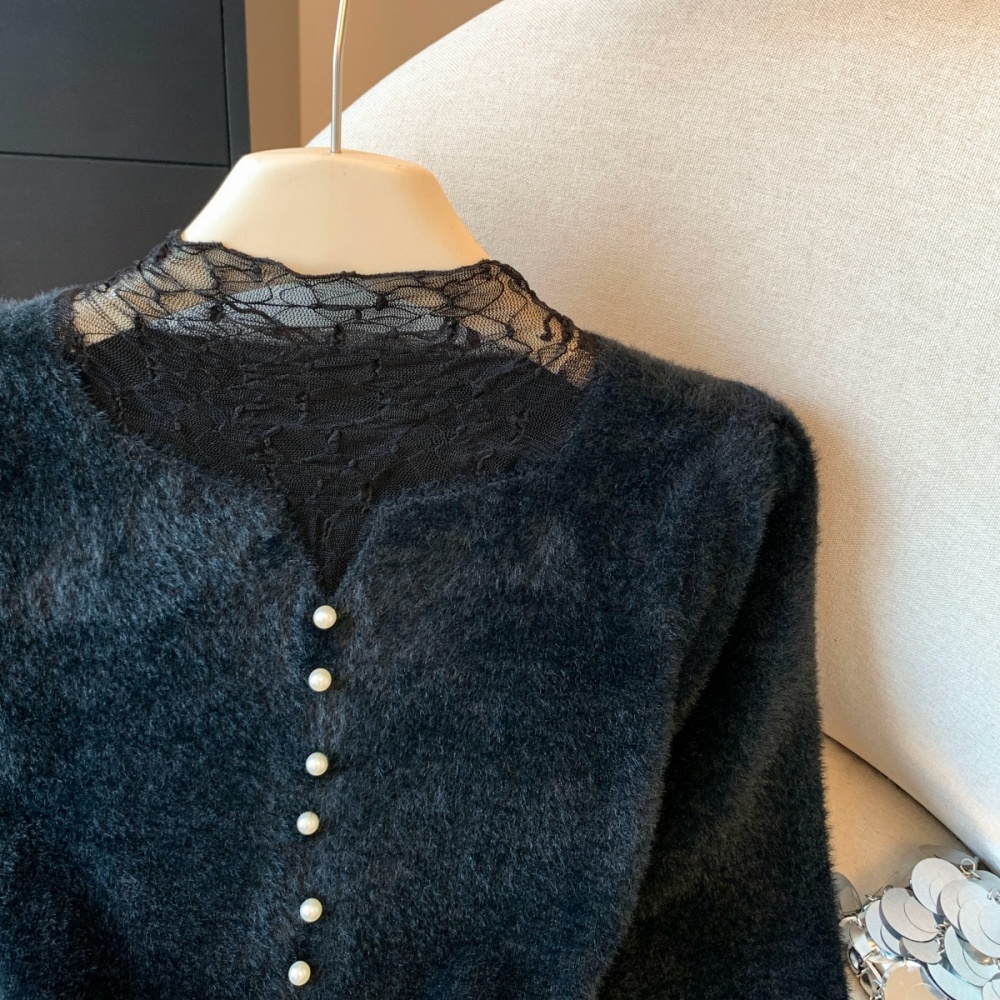 Lace sweet bottoming shirt splice sweater