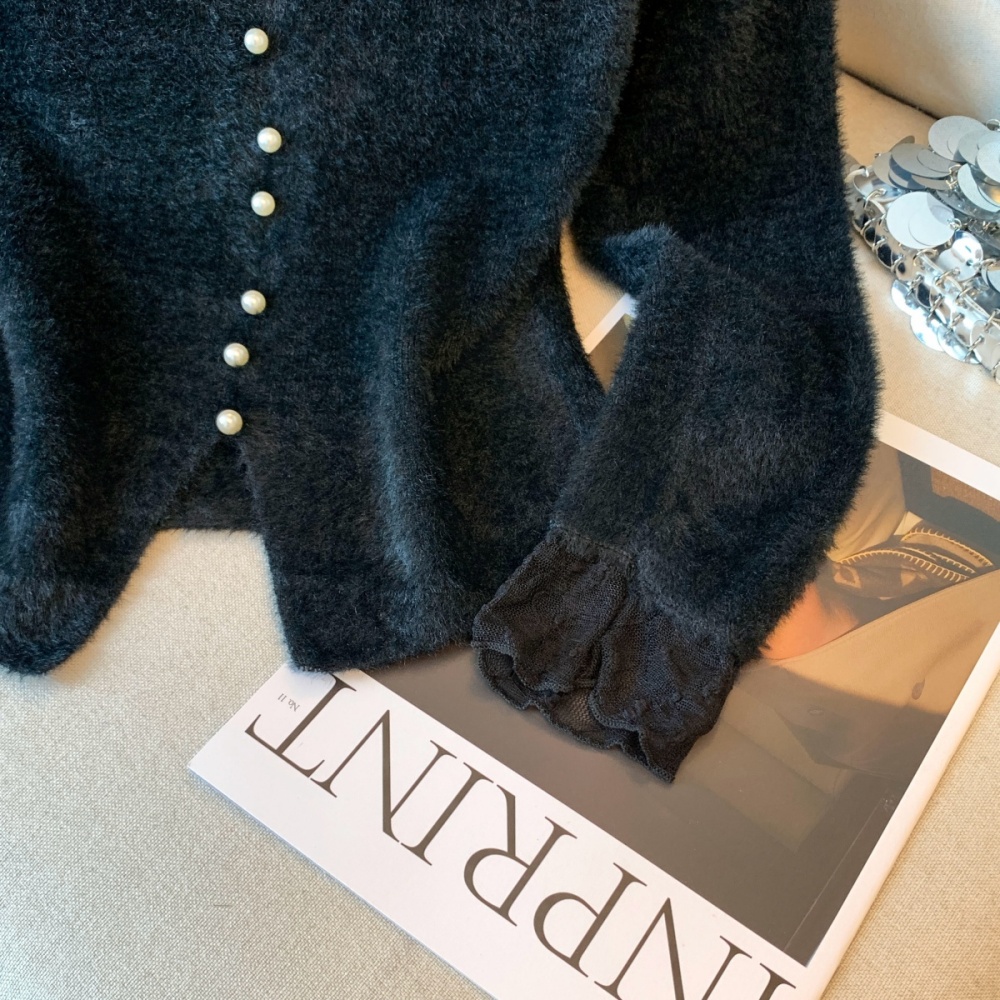 Lace sweet bottoming shirt splice sweater