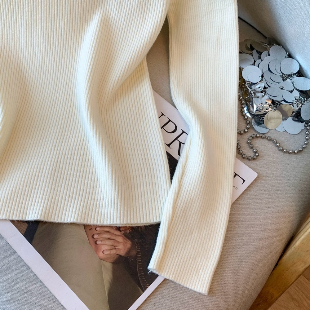 Loose horizontal collar show young tender winter pure sweater