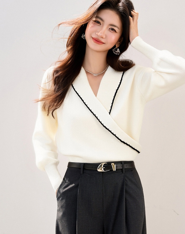 V-neck temperament France style slim spring sweater