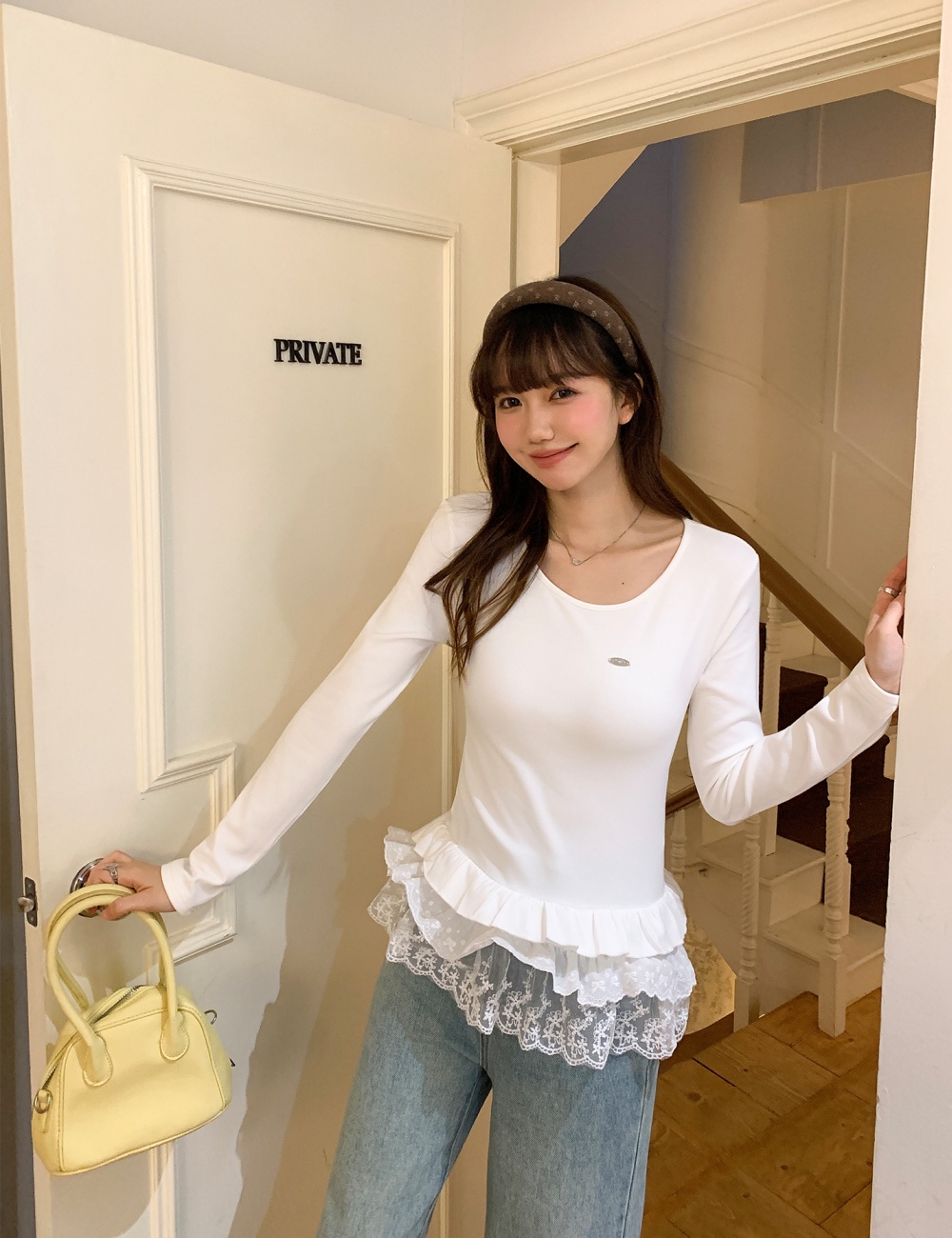 Long sleeve T-shirt white bottoming shirt for women