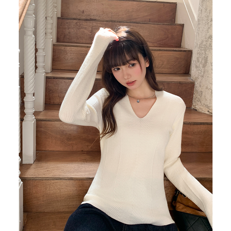 Long sleeve sweater bottoming shirt for women