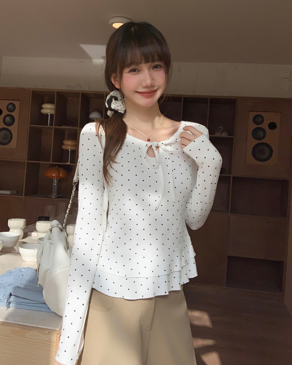 Lace bow polka dot bottoming shirt slim white T-shirt