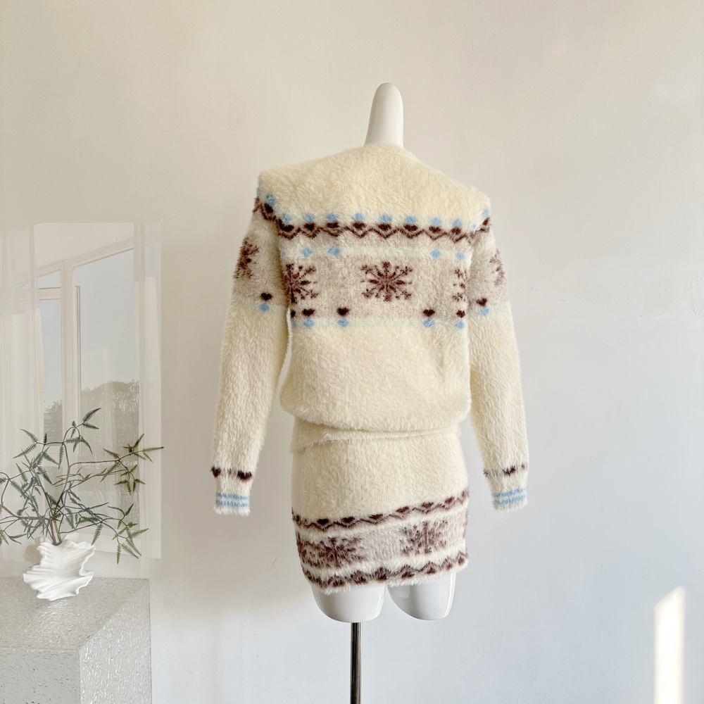 Lazy winter skirt pullover sweater a set for women