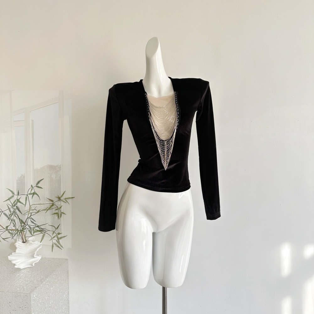 Velvet enticement chain slim tops