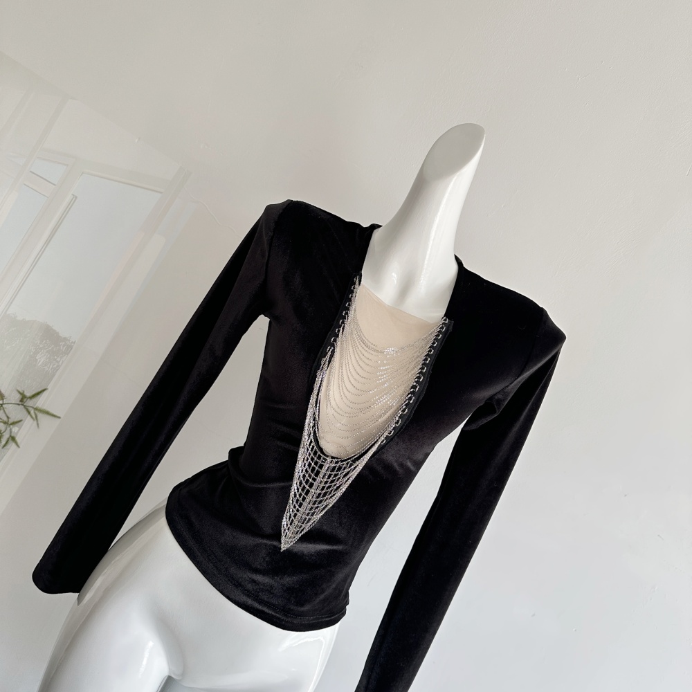 Velvet enticement chain slim tops