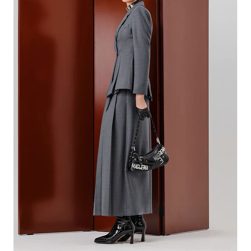 Fashion pure business suit temperament coat a set for women