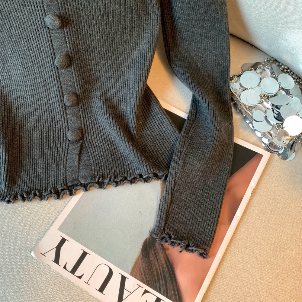 Autumn and winter enticement temperament sweater