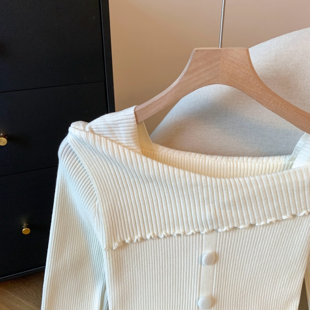Autumn and winter enticement temperament sweater