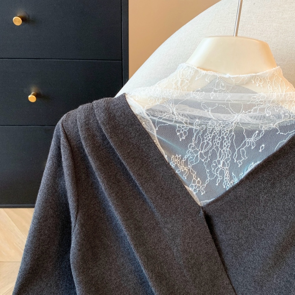 Pseudo-two enticement bottoming shirt gauze slim sweater