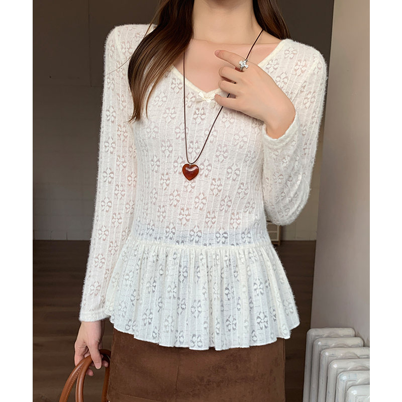 Hollow V-neck T-shirt autumn and winter tops for women