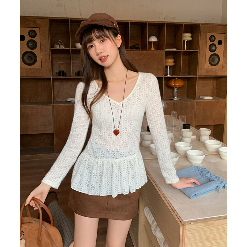 Hollow V-neck T-shirt autumn and winter tops for women