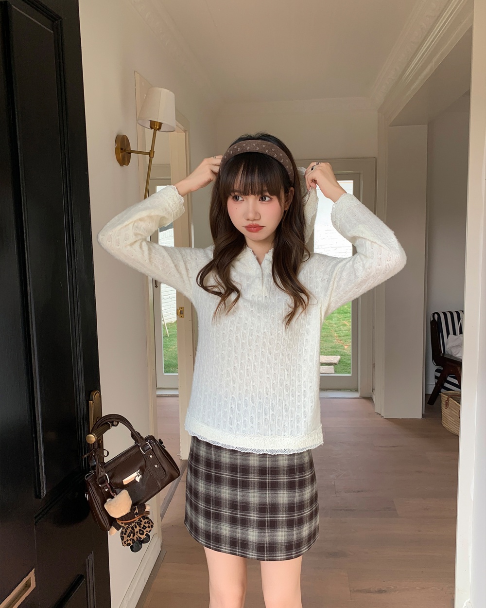 Long sleeve T-shirt lace bottoming shirt for women