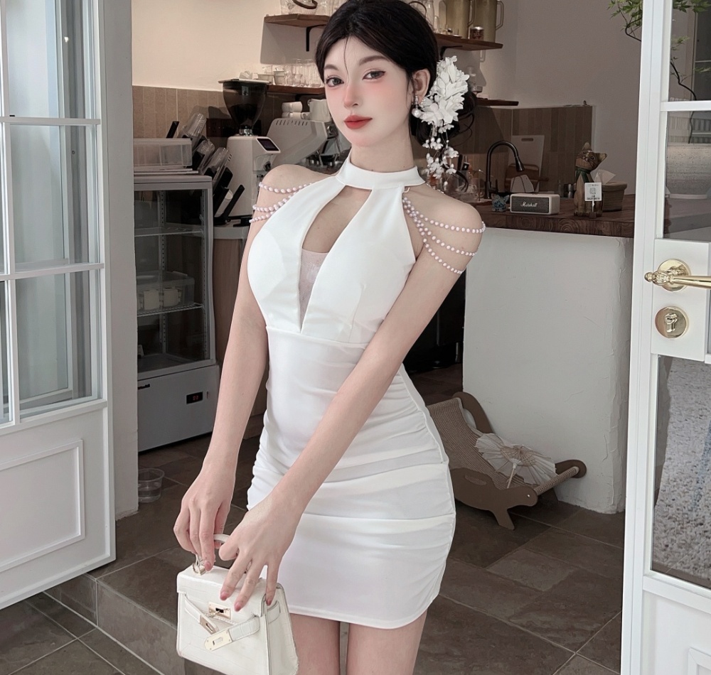 Dig shoulder beads halter V-neck dress