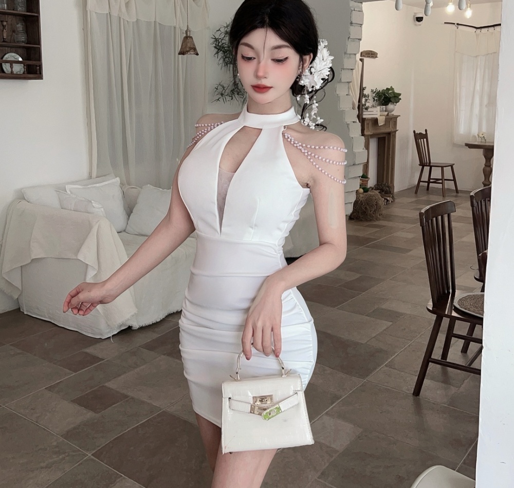 Dig shoulder beads halter V-neck dress