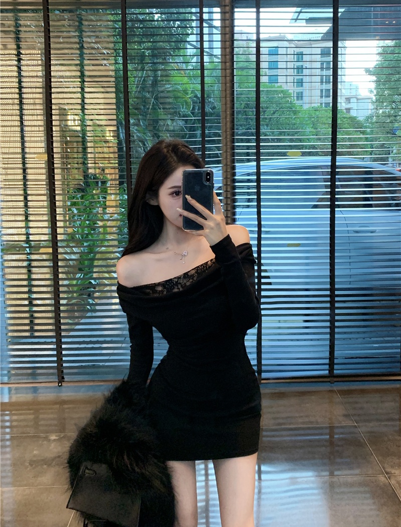 Slim lace sloping shoulder splice fold temperament dress