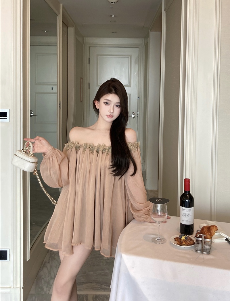 Strapless wrapped chest temperament flat shoulder tops