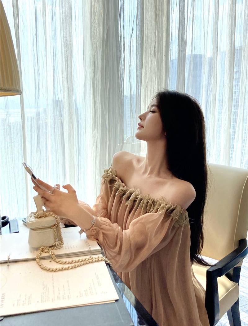 Strapless wrapped chest temperament flat shoulder tops