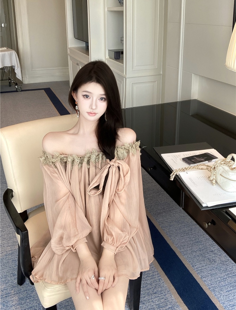 Strapless wrapped chest temperament flat shoulder tops