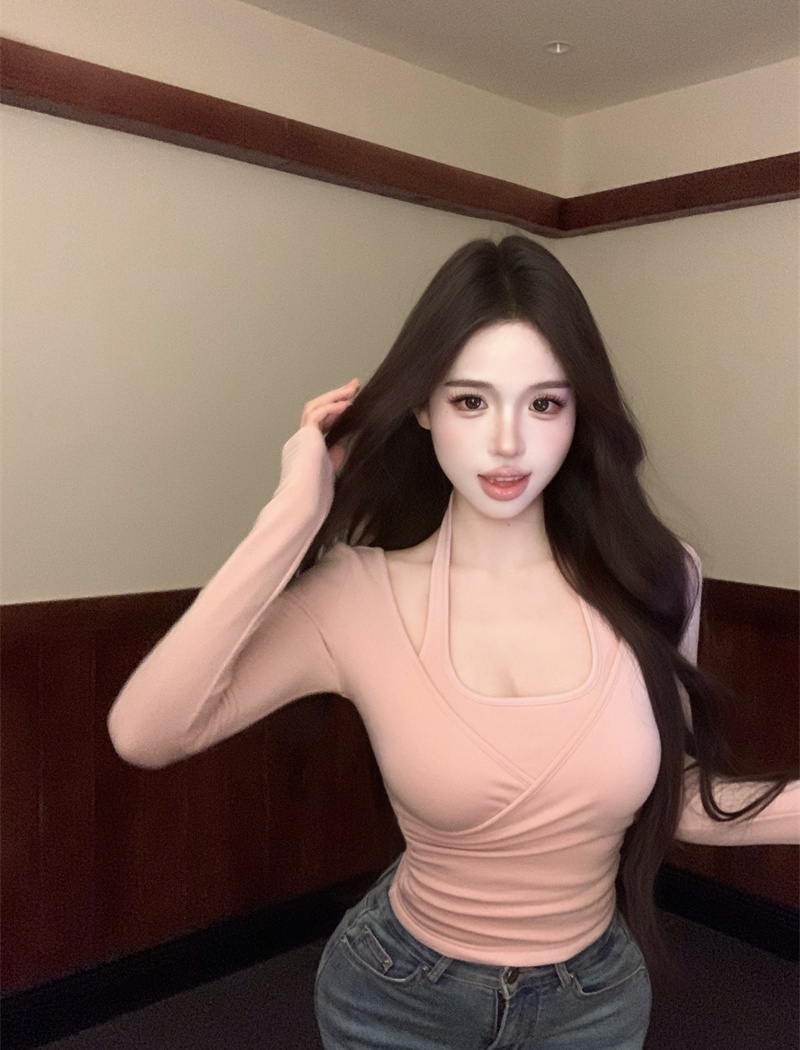 Flat shoulder halter cross T-shirt U-neck fold tops