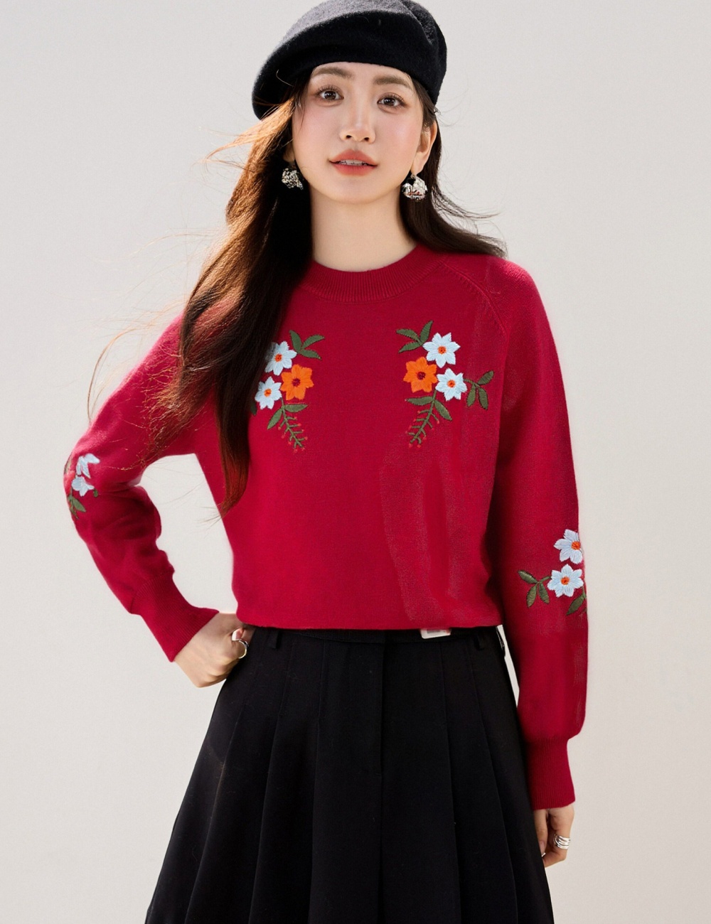 Embroidery loose bottoming shirt flowers slim sweater