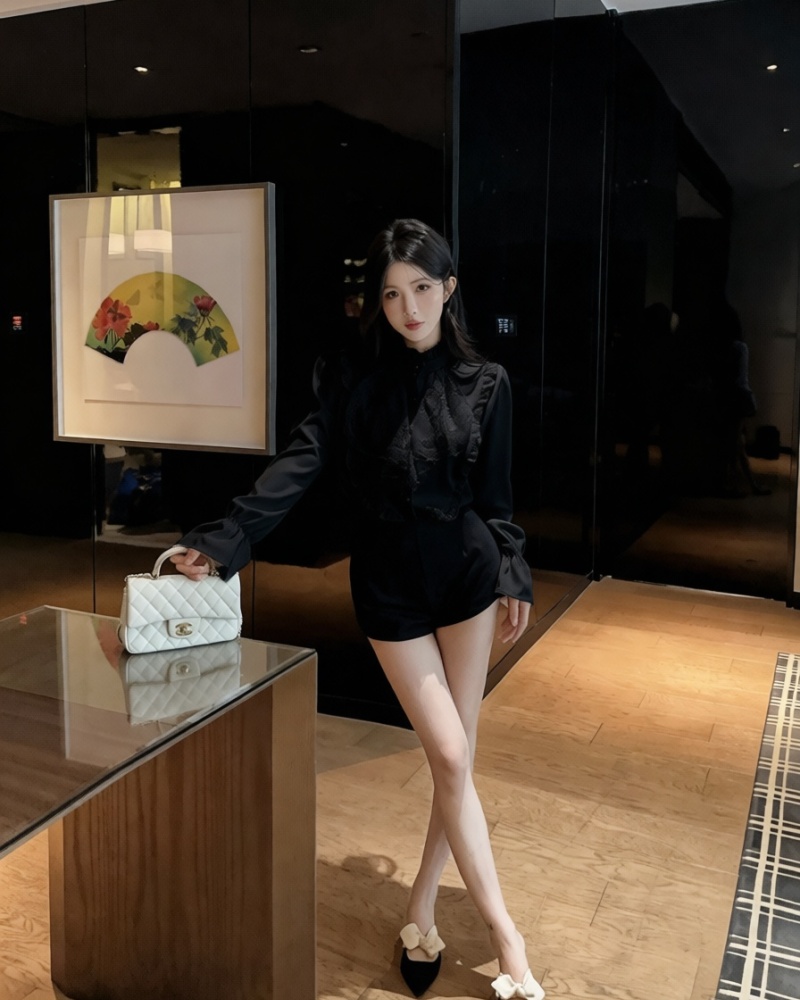 Stitching long sleeve satin shirt temperament lace tops